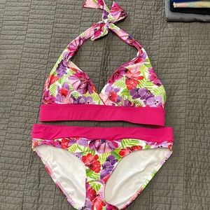 Lands’End two piece swimsuit-size 10.